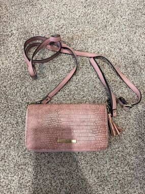 “Simply Noelle” Wristlet/Crossbody Bag